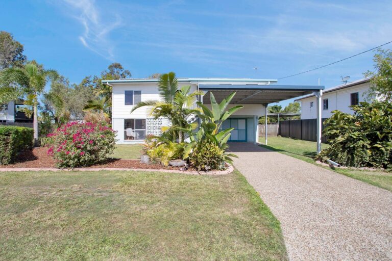 45 Simpson Street, West Mackay QLD 4740