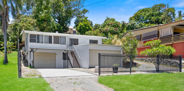 9 Gannet Street, Slade Point QLD