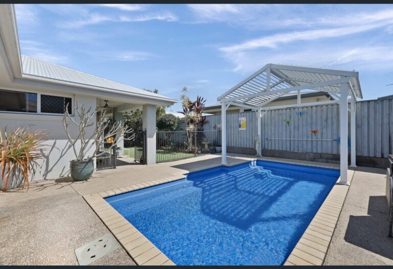 35 Superior Boulevard, Andergrove, Qld 4740